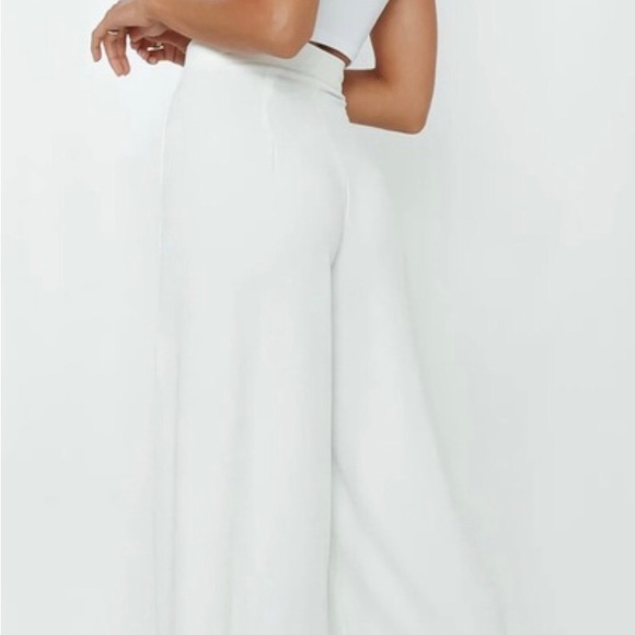 Hello Molly Women’s Pants in White, Size 4 - Picture 1 of 12